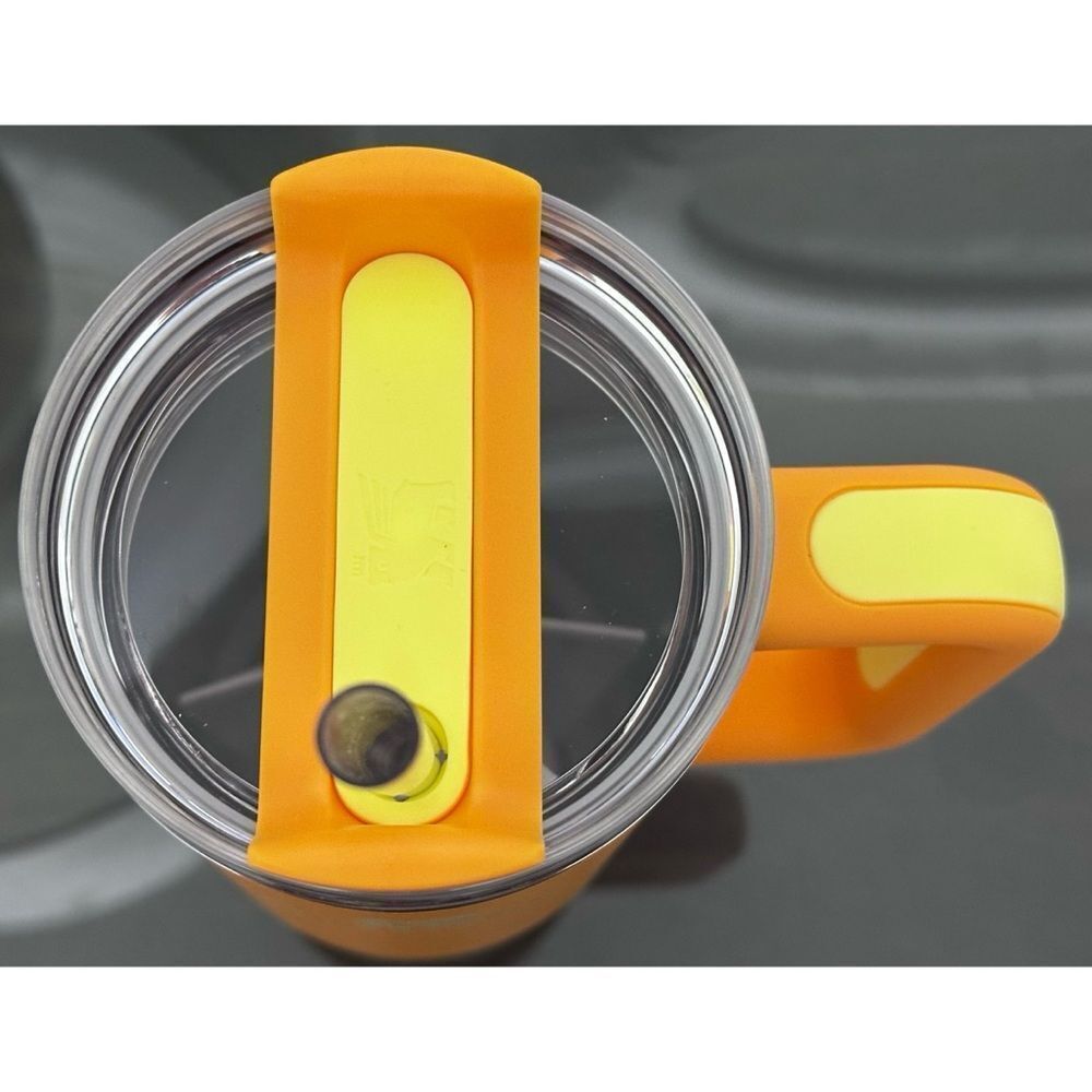 LIMITED EDITION Stanley Quencher H2.0 FlowState Tumbler 30oz, MARIGOLD - Picture 3 of 4